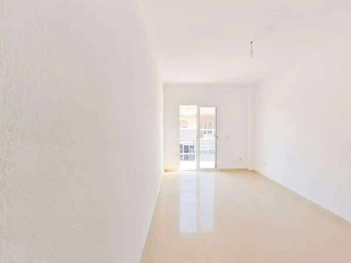 Flat for sale in Alicante / Alacant  with Terrace