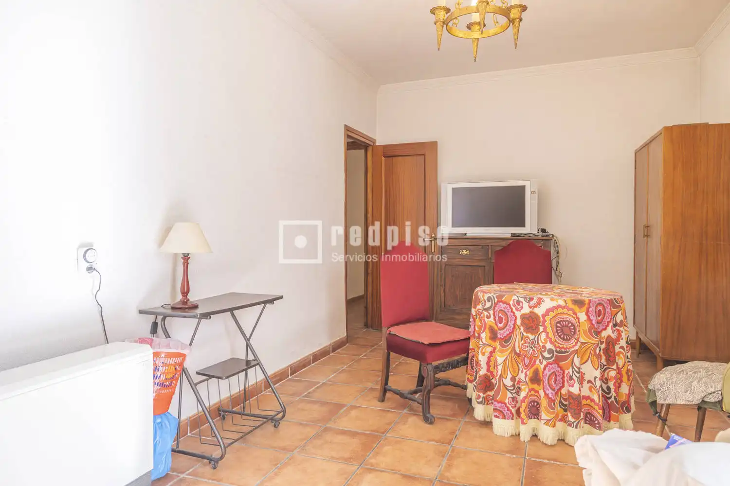 Habitación de Casa o chalet en venta en Noblejas con Calefacción, Jardín privado y Trastero