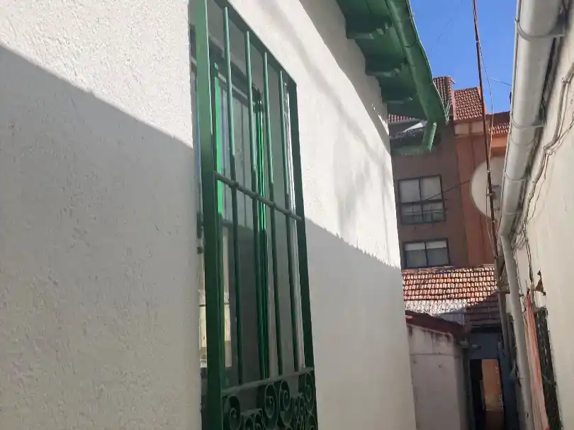 Vista exterior de Casa adosada en venda en  Madrid Capital amb Aire condicionat