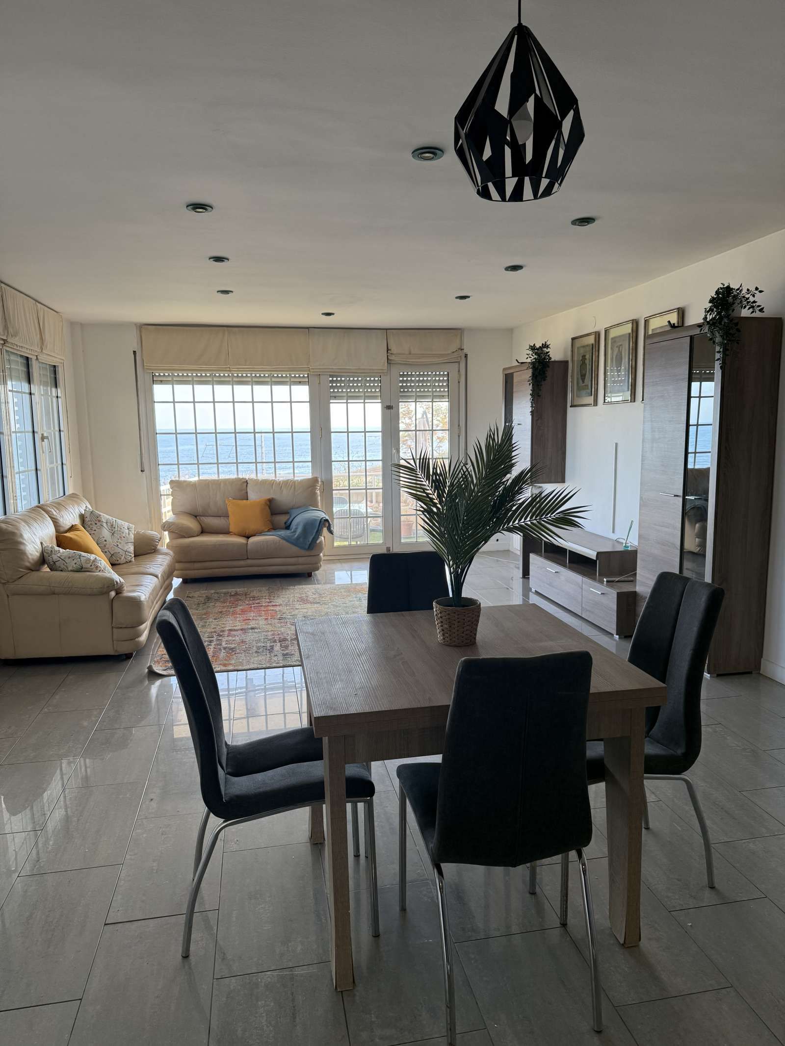 Dining room of Apartment to share in Sant Andreu de Llavaneres  with Air Conditioner, Heating and Terrace