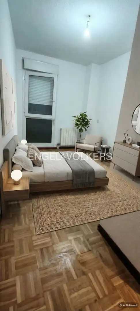 Bedroom of Flat for rent in Madrid  with Heating, Private garden and Parquet flooring
