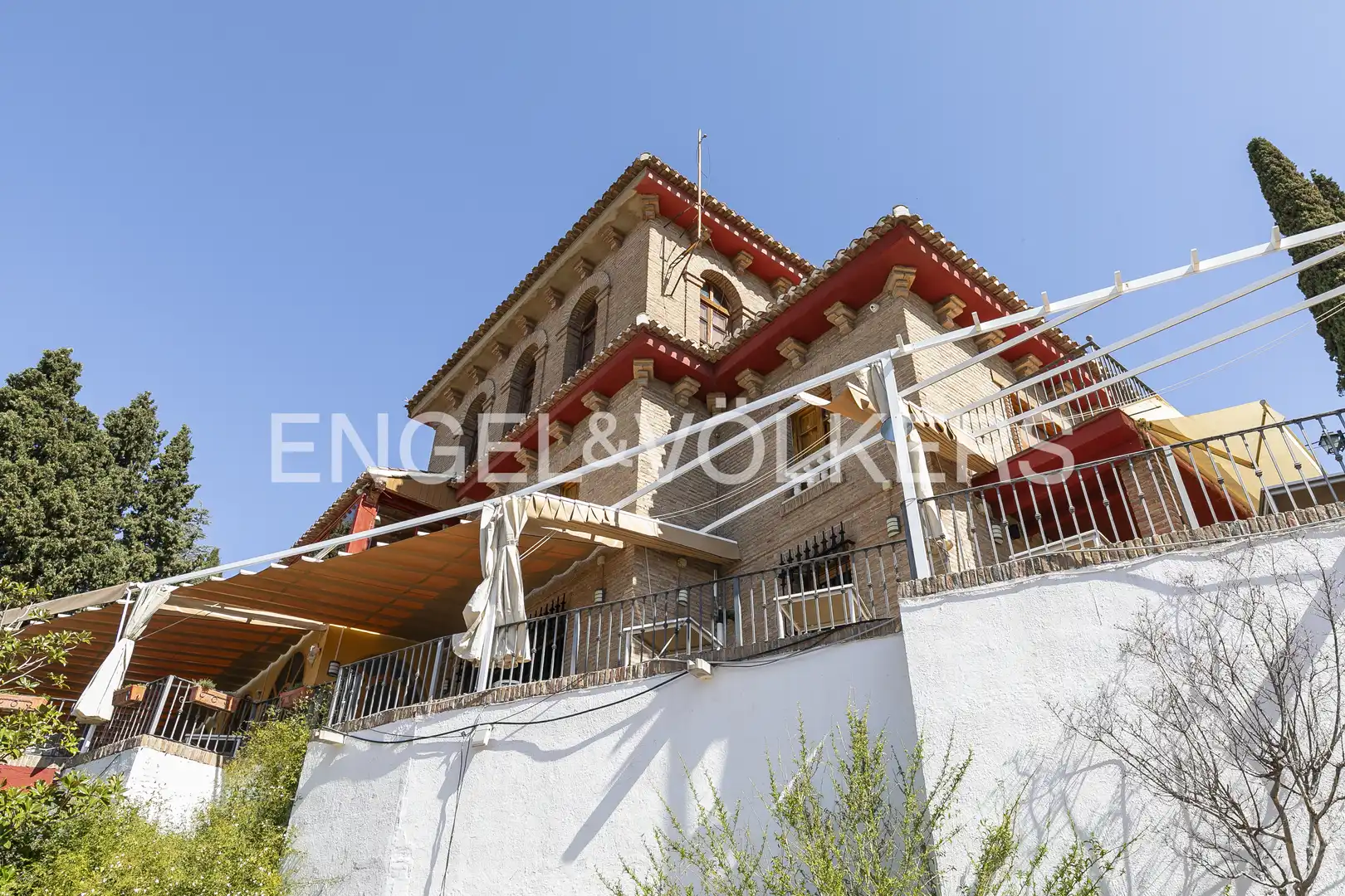 Vista exterior de Finca rústica en venta en Granada con Calefacción, Jardín privado y Terraza