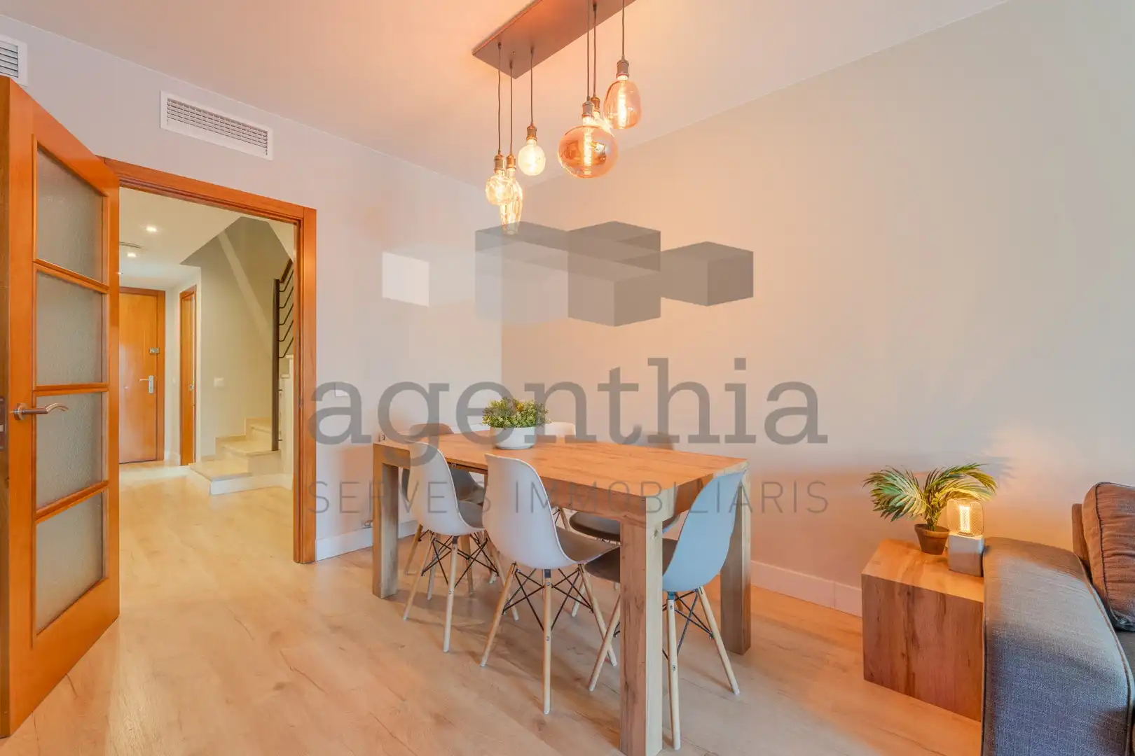 Comedor de Casa adosada en venta en Aiguaviva con Aire acondicionado, Calefacción y Terraza