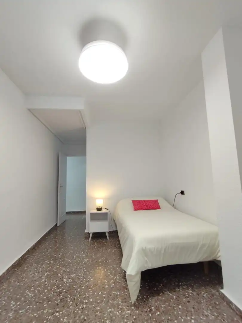 Habitación de Piso de alquiler en Murcia con Aire acondicionado, Calefacción y Amueblado