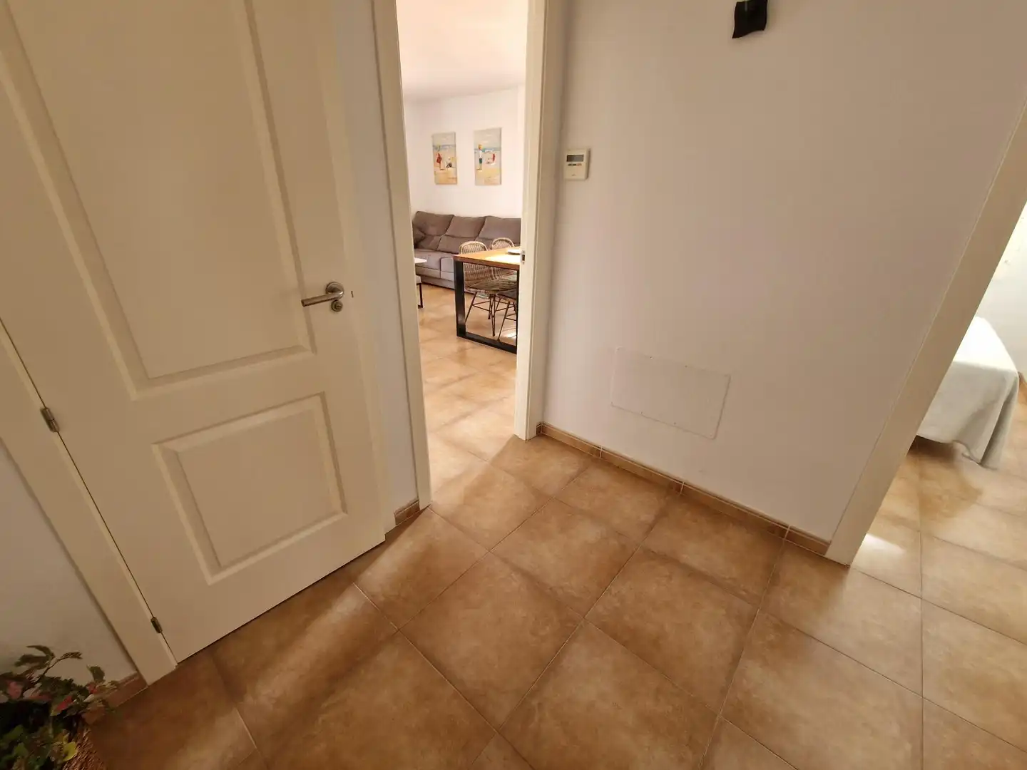 Flat with terrace for sale in Calarreona, imagen 2
