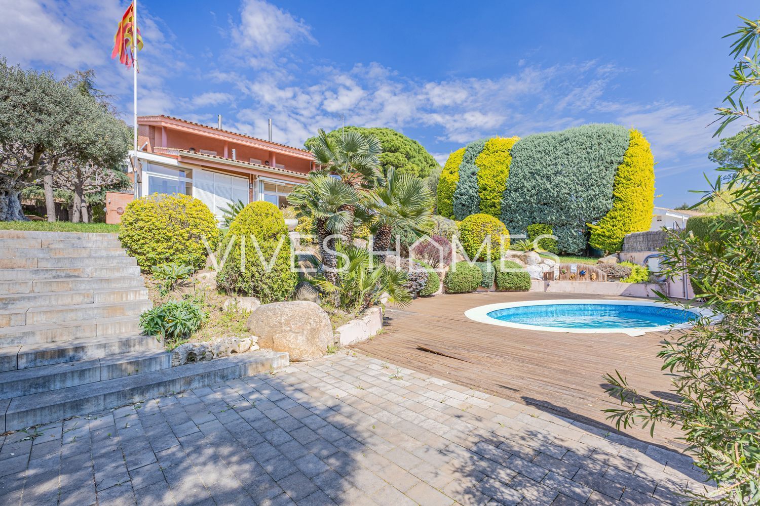 Vista exterior de Casa o chalet en venta en Sant Vicenç de Montalt con Aire acondicionado, Calefacción y Jardín privado