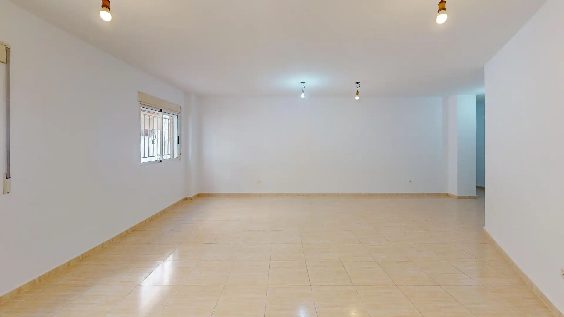 Flat for sale in Alicante / Alacant  with Storage room, Oven and Balcony