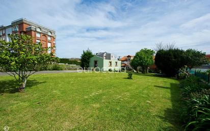 Casa o xalet en venda en Santander amb Calefacció i Jardí privat