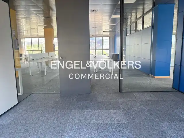 Oficina de lloguer en Sant Joan Despí amb Aire condicionat