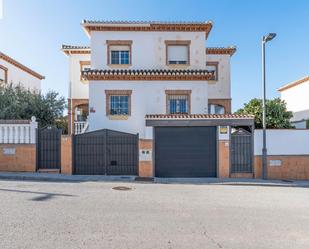 Exterior view of Single-family semi-detached for sale in Otura  with Air Conditioner, Heating and Private garden