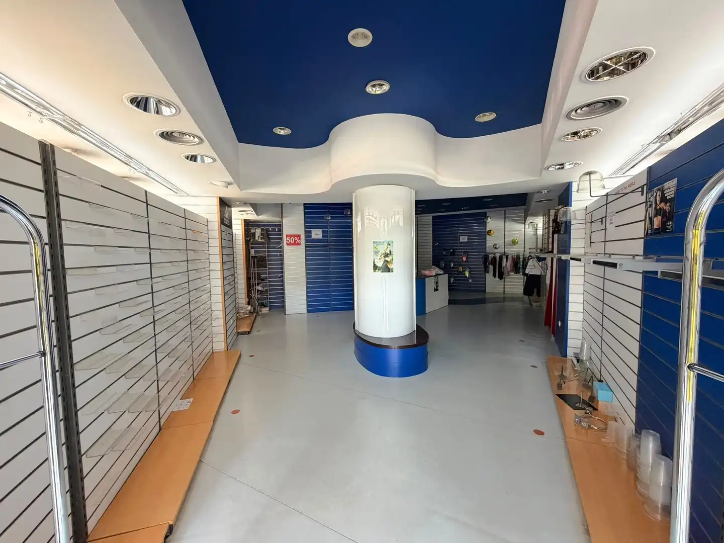 Locale commerciale in affitto a Avenida de Roma, imagen 2