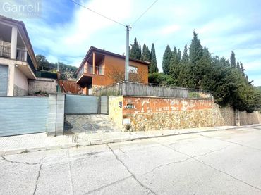 Xalet en venda a carrer JUAN RAMON JIMENEZ
 TORDERA (BARCELONA)
