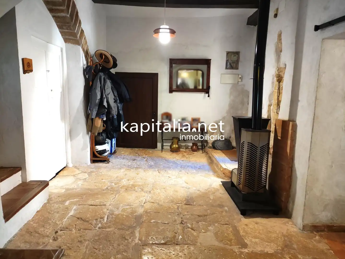 Casa rústica amb terrassa en venda a Bocairent, imagen 8