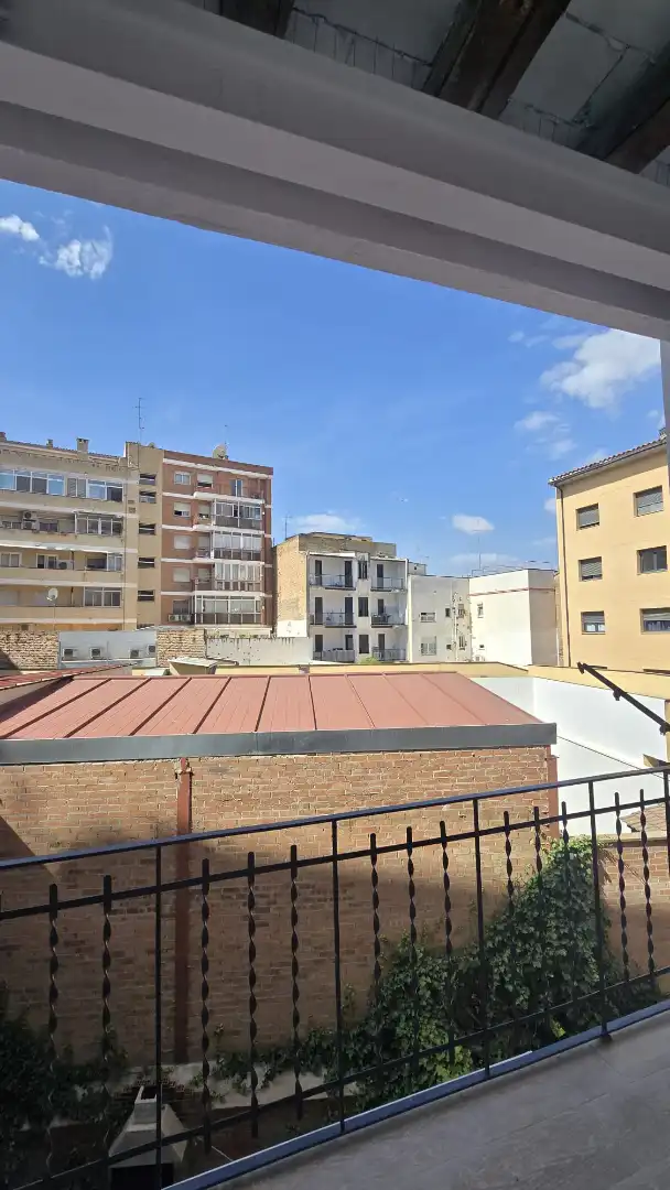 Exterior view of Flat for rent in Lleida  with Furnished and Balcony