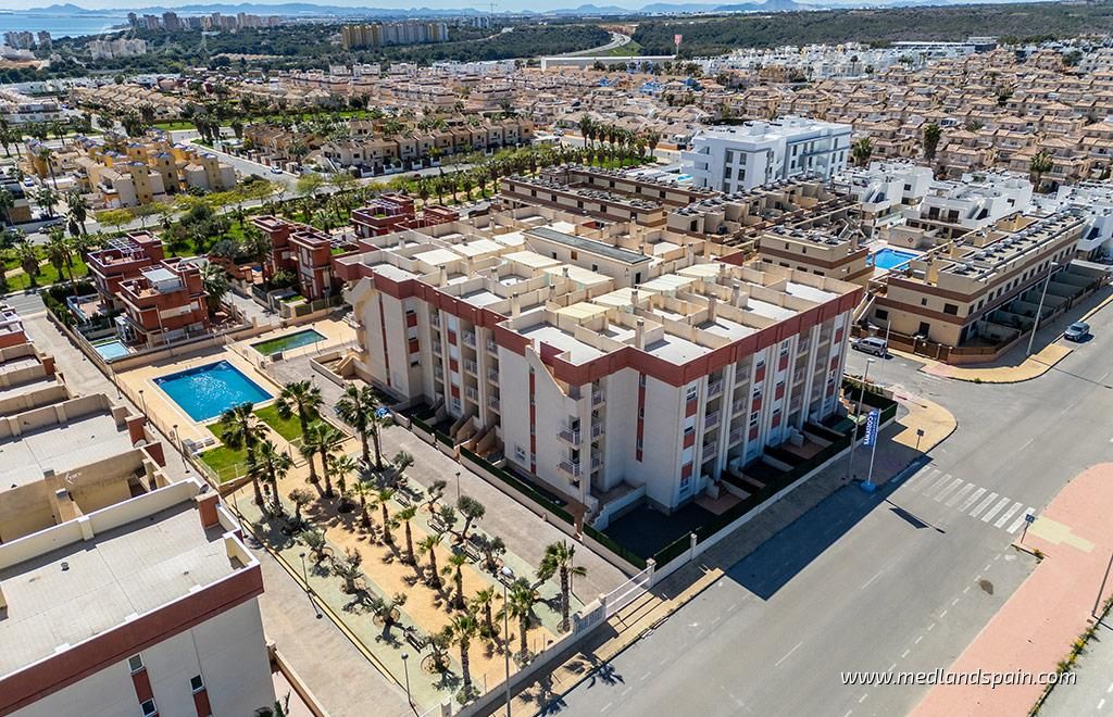Exterior view of Apartment for sale in Orihuela  with Terrace and Community pool