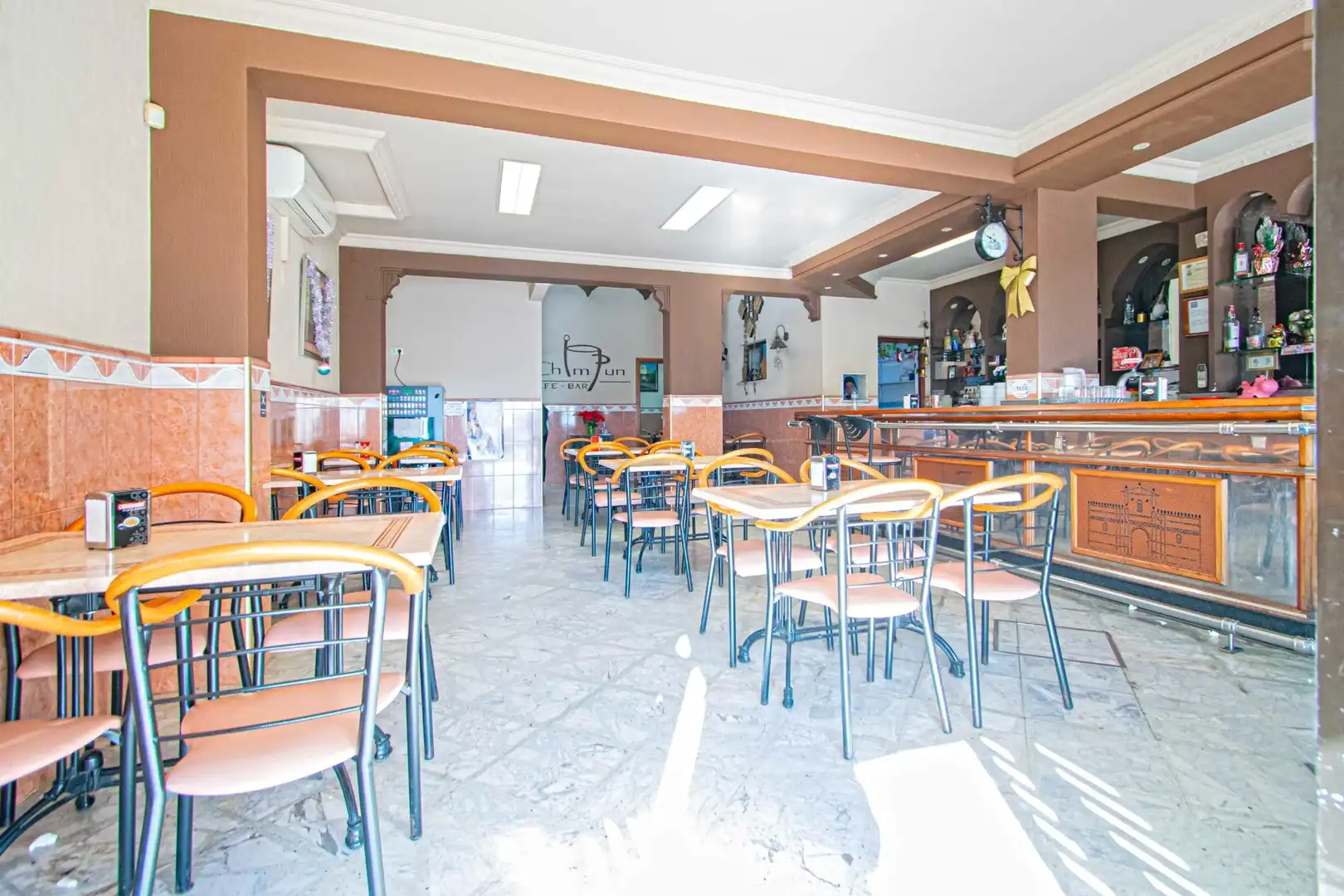 Casa o xalet en venda en Alcalá de Guadaira amb Aire condicionat, Terrassa i Moblat