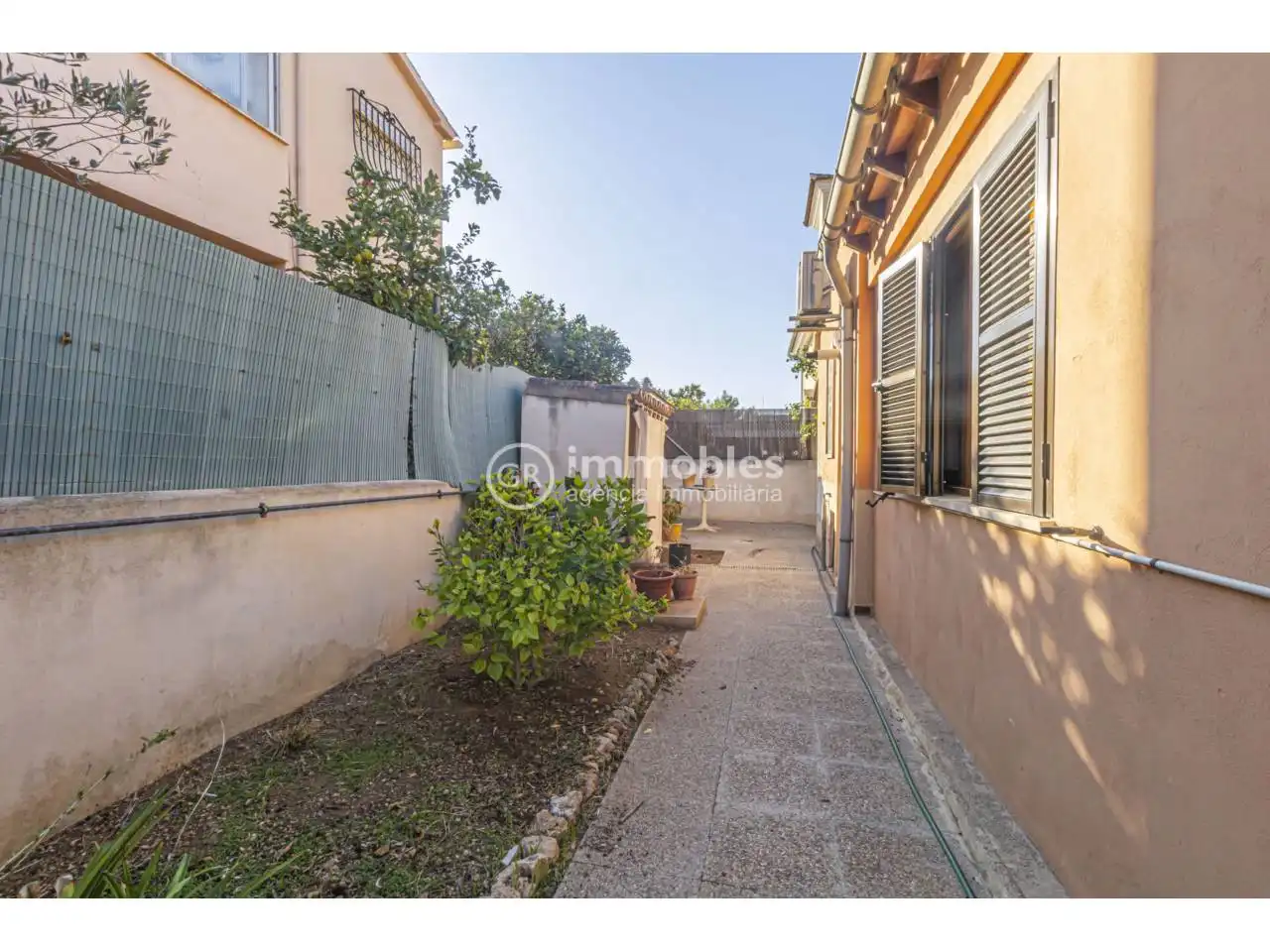 Detached house with garden for sale in Calle Del Torrent, imagen 4