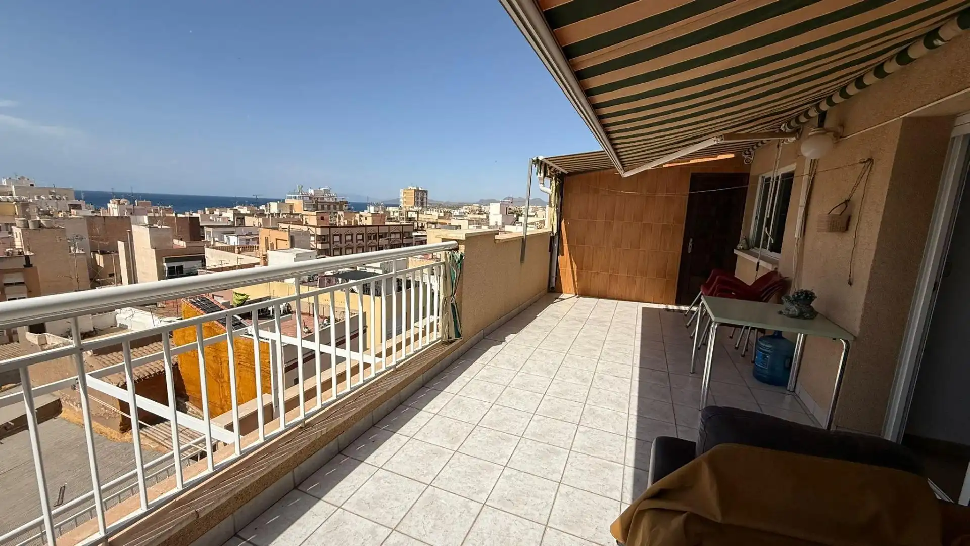 Terraza de Piso de alquiler en Águilas con Aire acondicionado, Terraza y Trastero