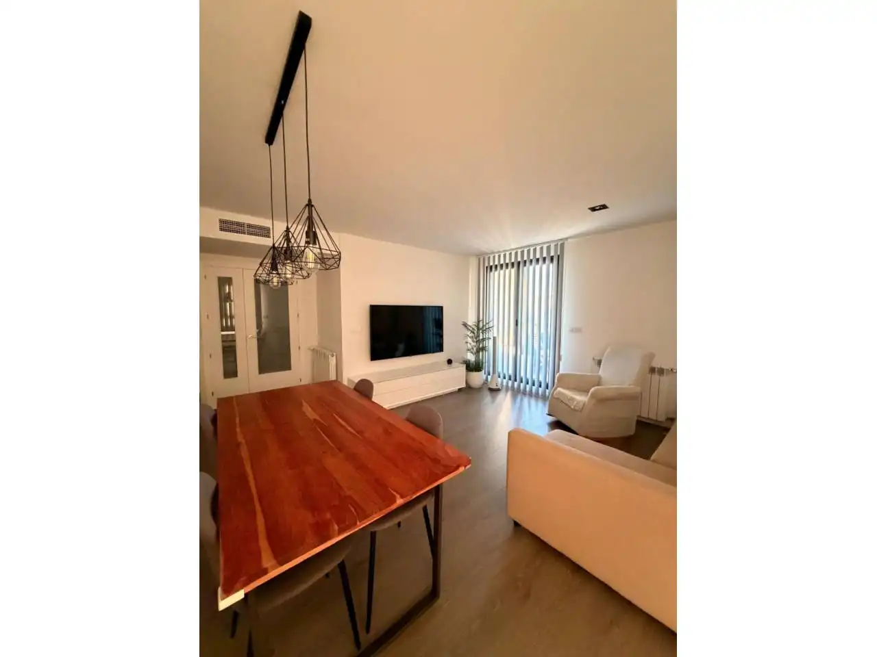 Flat with pool for sale in Avenida Maestro Rodrigo, imagen 2