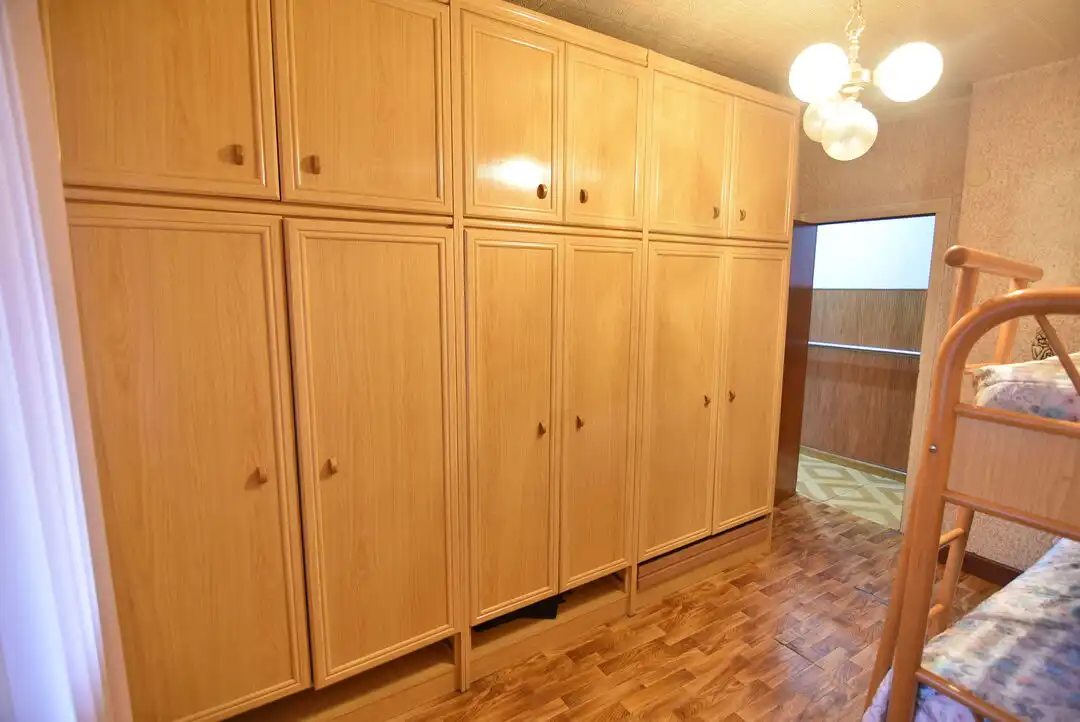 Habitación de Piso en venta en Ermua con Amueblado y Balcón