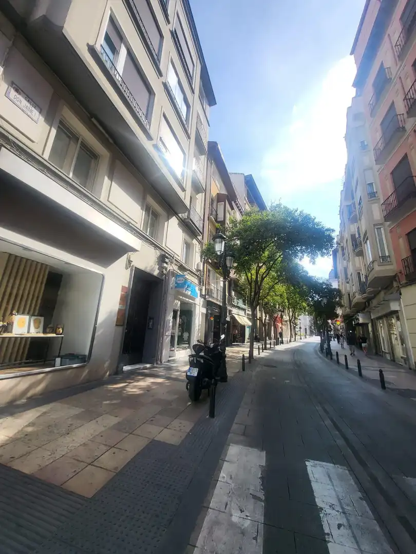 Piso en venta en Alfonso