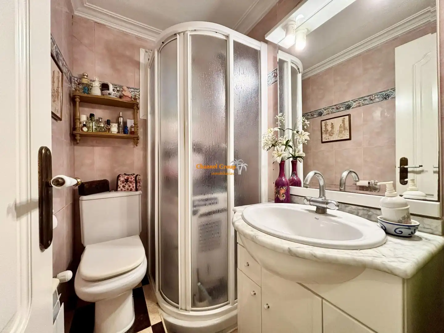 Bathroom of Flat for sale in Guardamar del Segura  with Balcony