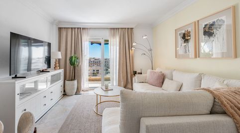 Foto 4 de Piso en venta en Puerto Banús, Marbella
