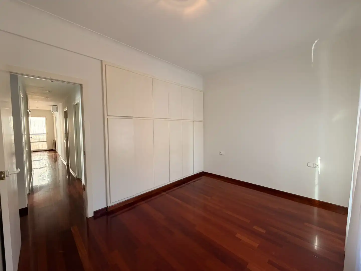 Bedroom of Flat for rent in Les Borges Blanques  with Air Conditioner, Heating and Parquet flooring