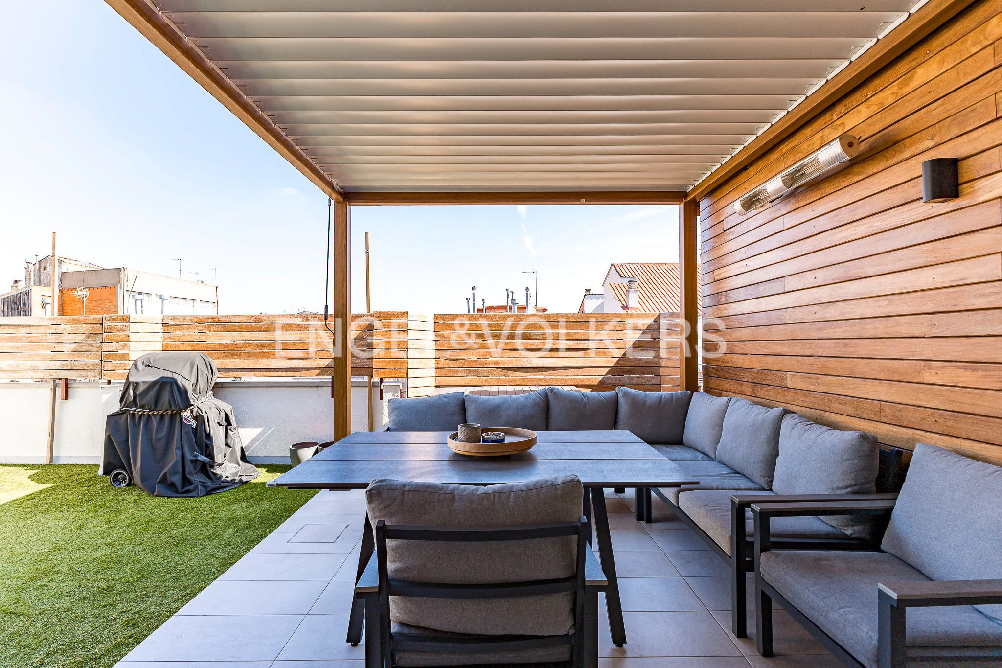 Terraza de Ático en venta en  Barcelona Capital con Aire acondicionado, Calefacción y Jardín privado