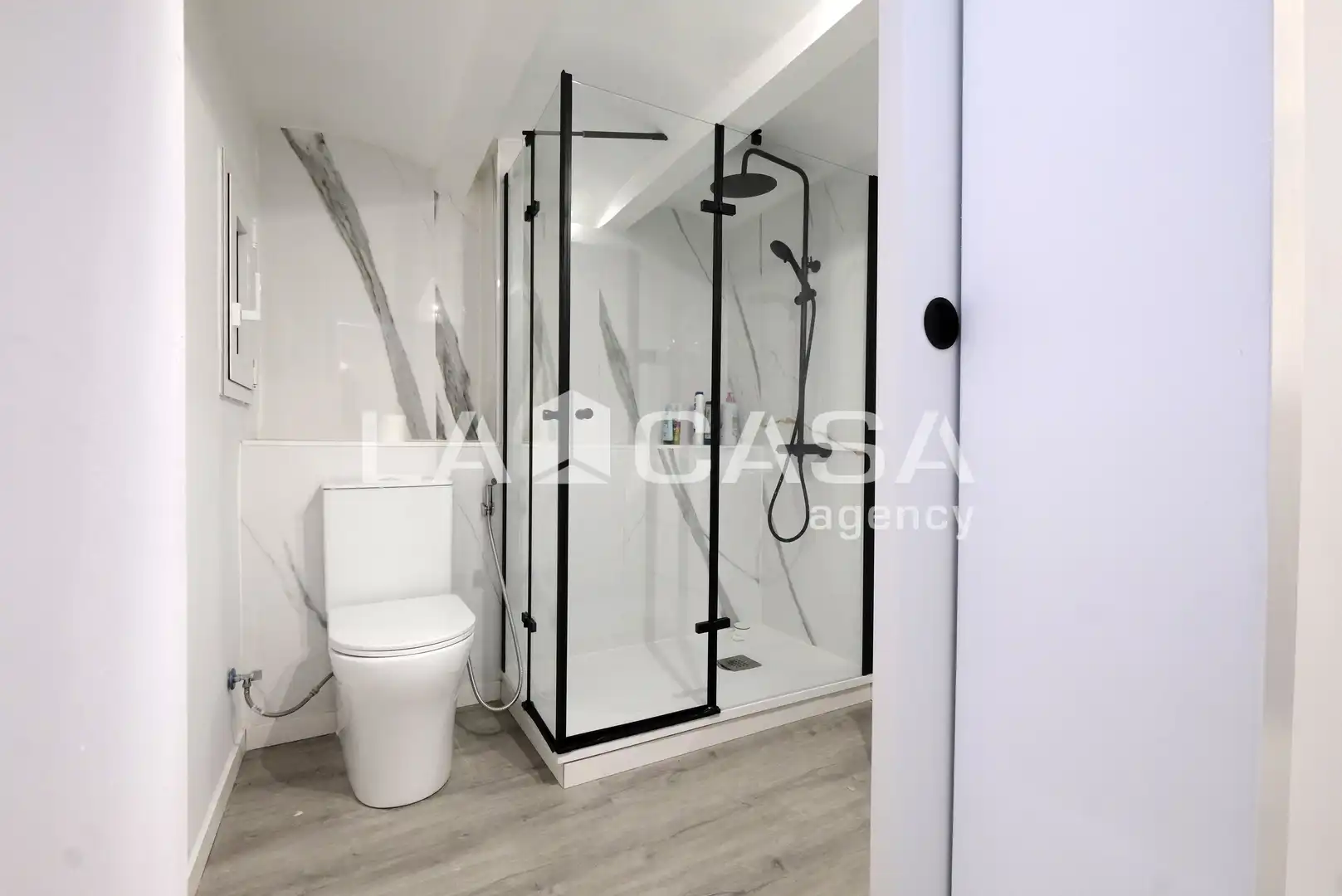 Pis amb ascensor en venda a Travessera de Gràcia, imagen 2