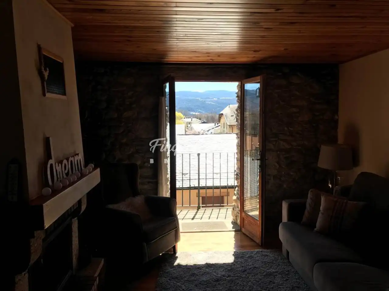 Living room of Flat for sale in Bourg - Madame  with Heating, Parquet flooring and Furnished