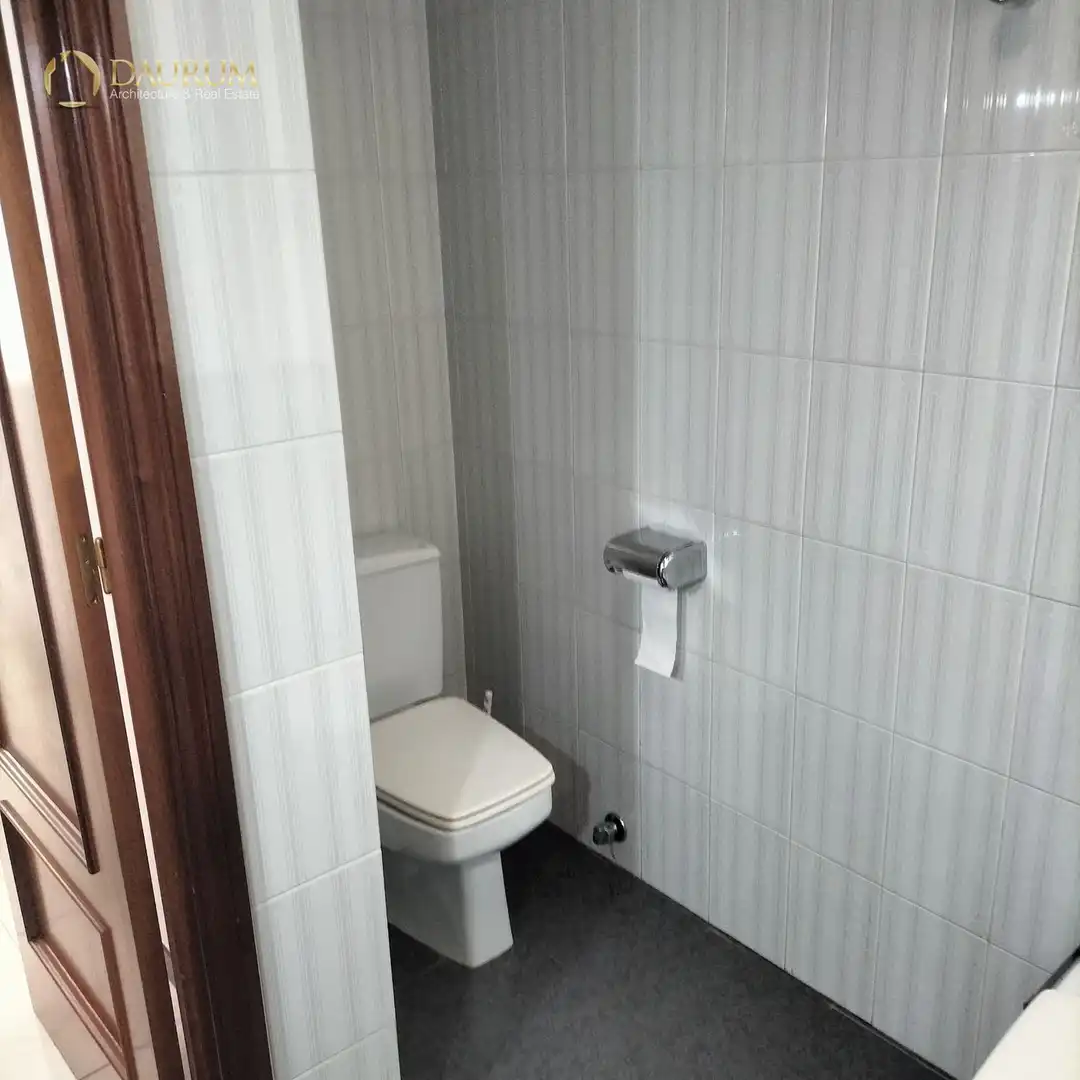 Bathroom of Detached homes for sale in Sevilla  with Terrace, Swimming Pool and Community pool