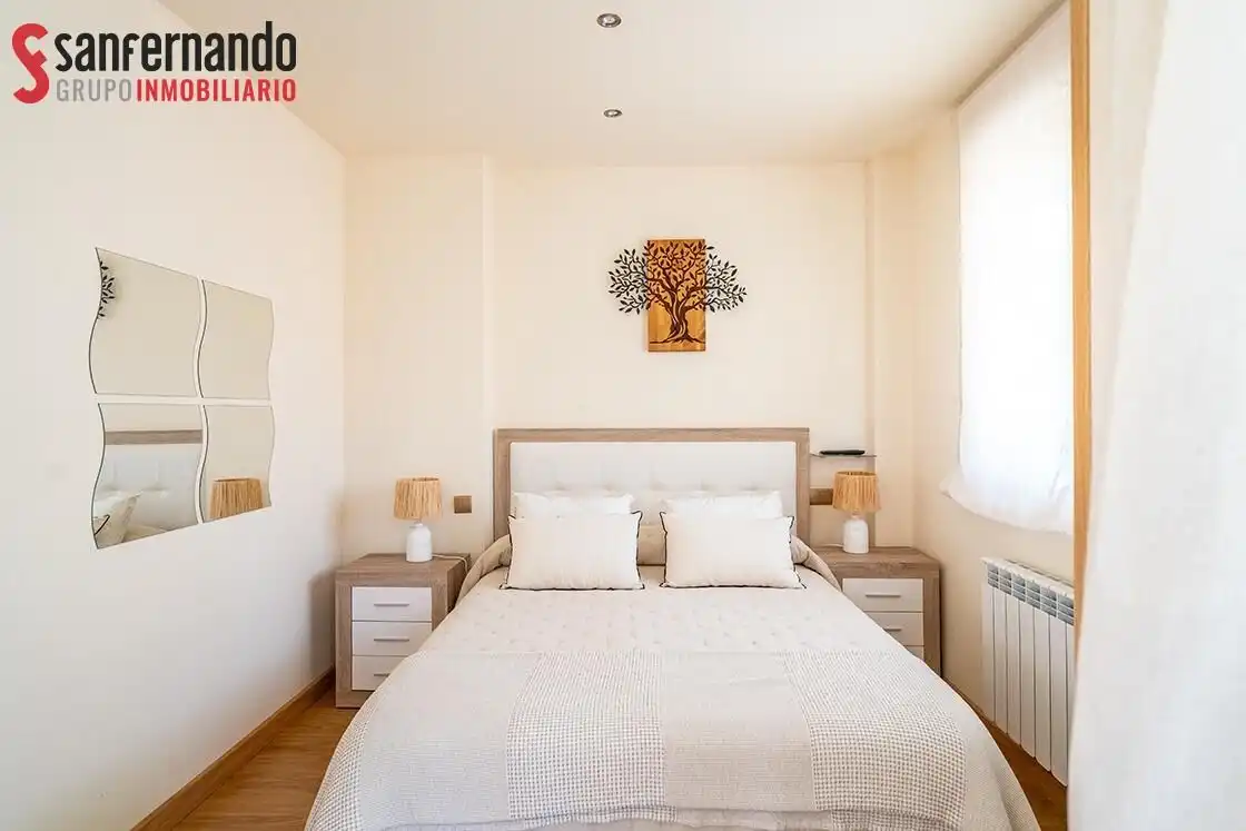 Habitación de Casa adosada en venta en Suances con Calefacción, Jardín privado y Terraza