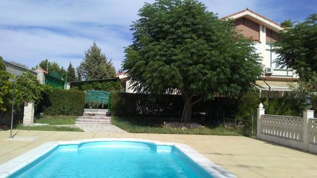 Casa-chalet en Venta en Malpartida de Cáceres