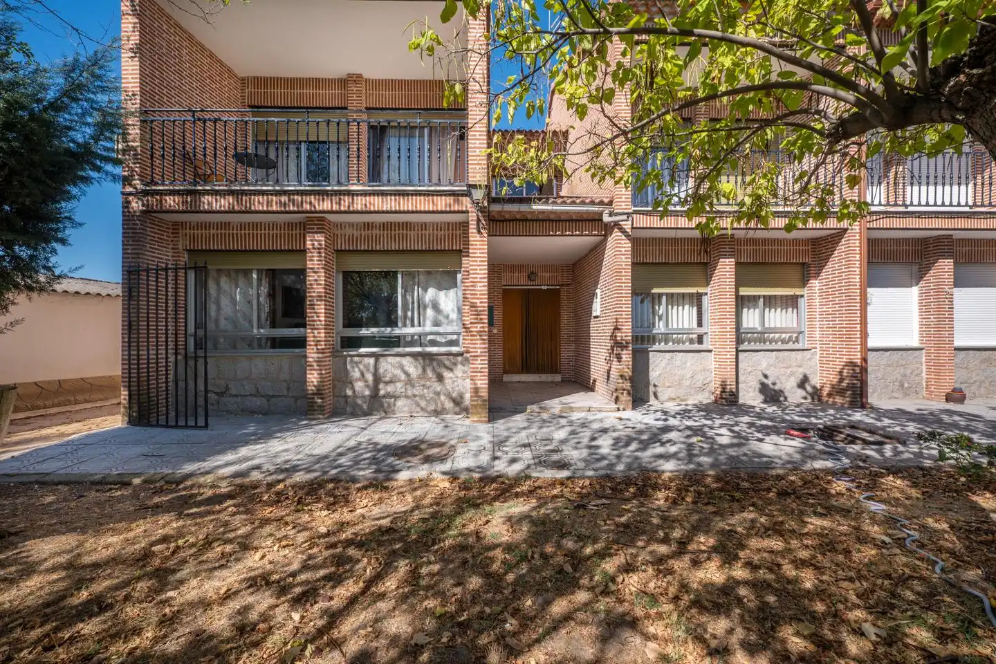 Vista exterior de Casa o chalet en venta en Pajares de Adaja, Ávila