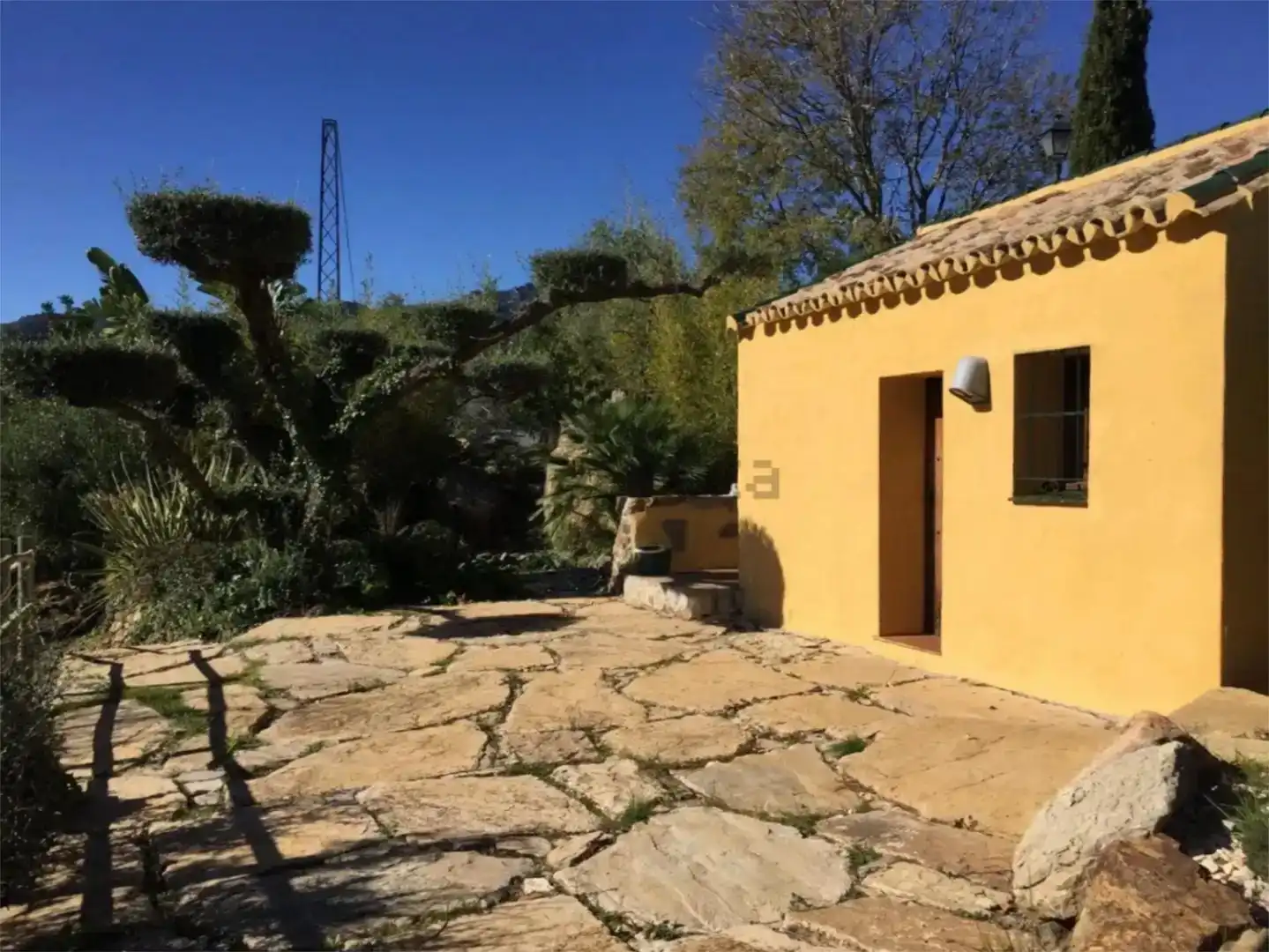 Jardí de Finca rústica en venda en Ojén amb Aire condicionat i Piscina
