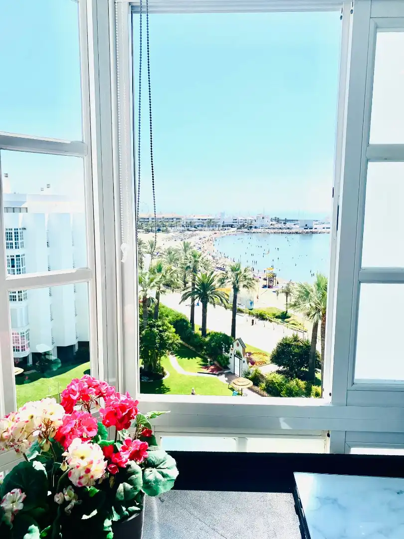 Schlafzimmer von Wohnung zur Miete in Benalmádena mit Klimaanlage, Terrasse und Möbliert