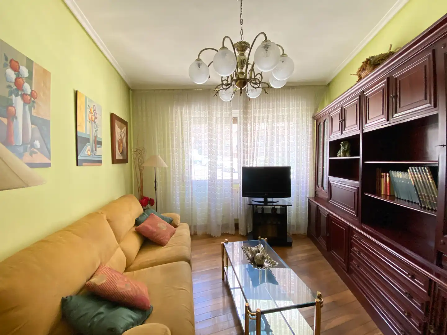 Sala de estar de Piso en venta en Bilbao  con Amueblado