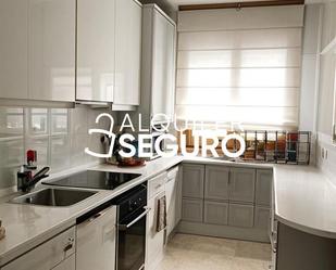 Kitchen of Flat to rent in  Toledo Capital  with Terrace and Furnished