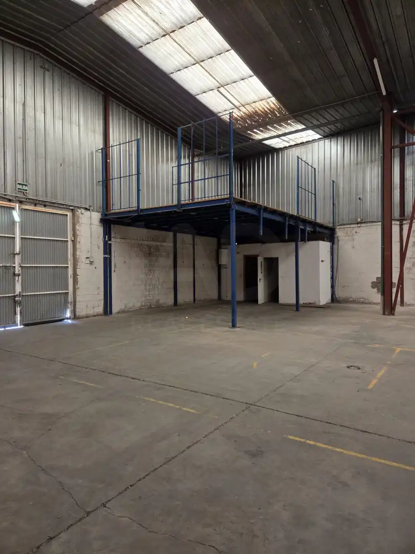 Business premises for sale in La Lastra, imagen 11