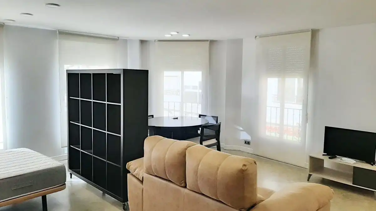 Living room of Flat for sale in Santa Cruz de Mudela  with Air Conditioner, Heating and Storage room
