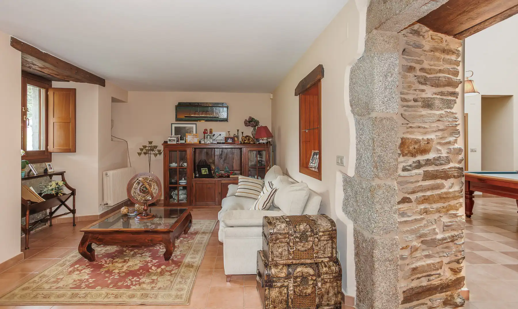 Sala de estar de Casa o chalet en venta en Lugo con Piscina y Amueblado