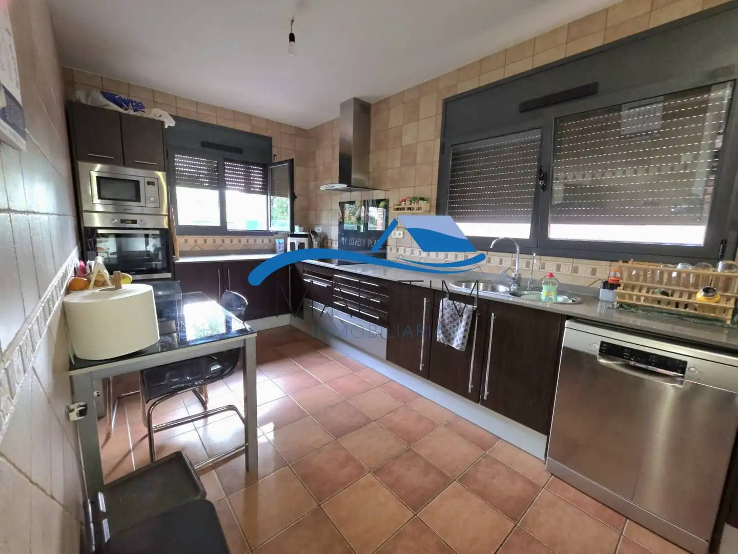 Cuina de Casa o xalet en venda en Riells i Viabrea amb Aire condicionat, Calefacció i Terrassa