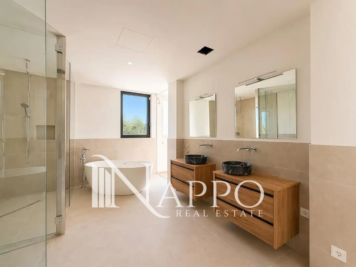 Bathroom of Houses for sale in Calvià  with Air Conditioner, Heating and Terrace