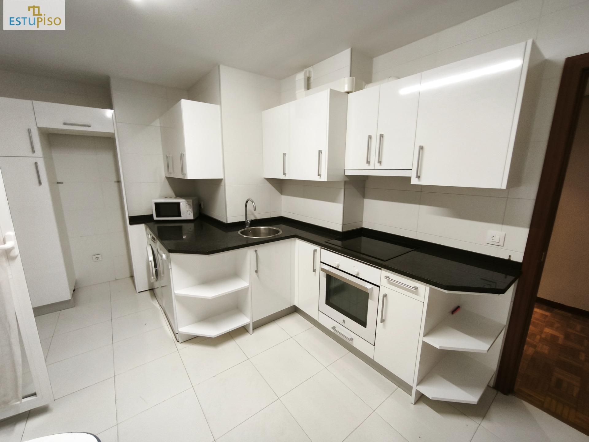 Cocina de Piso en venta en Vitoria - Gasteiz con Parquet, Terraza y Trastero