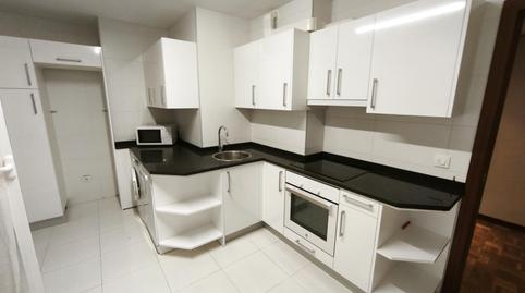 Photo 3 of Flat for sale in Calle Beato Tomas de Zumarraga, Txagorritxu, Araba - Álava