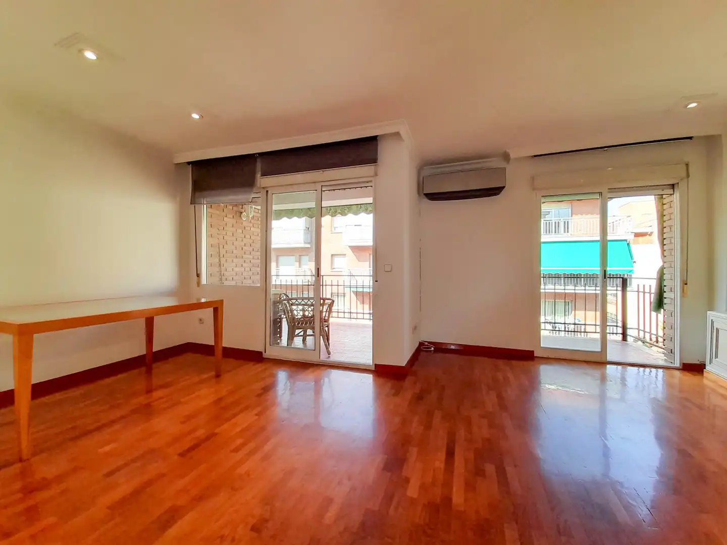 Wohnung zur Miete in Calle de Albarracín, Simancas