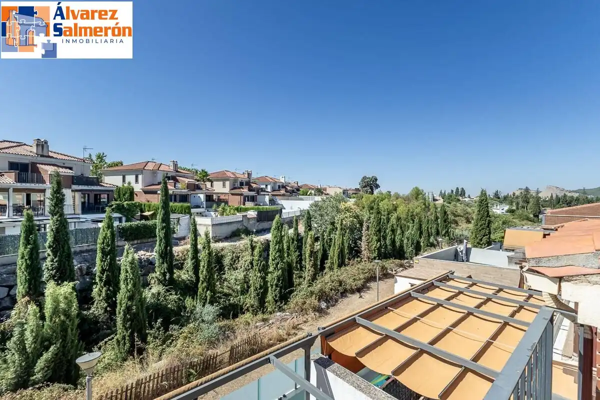 Terraza de Casa o chalet en venta en Albolote con Aire acondicionado, Calefacción y Jardín privado