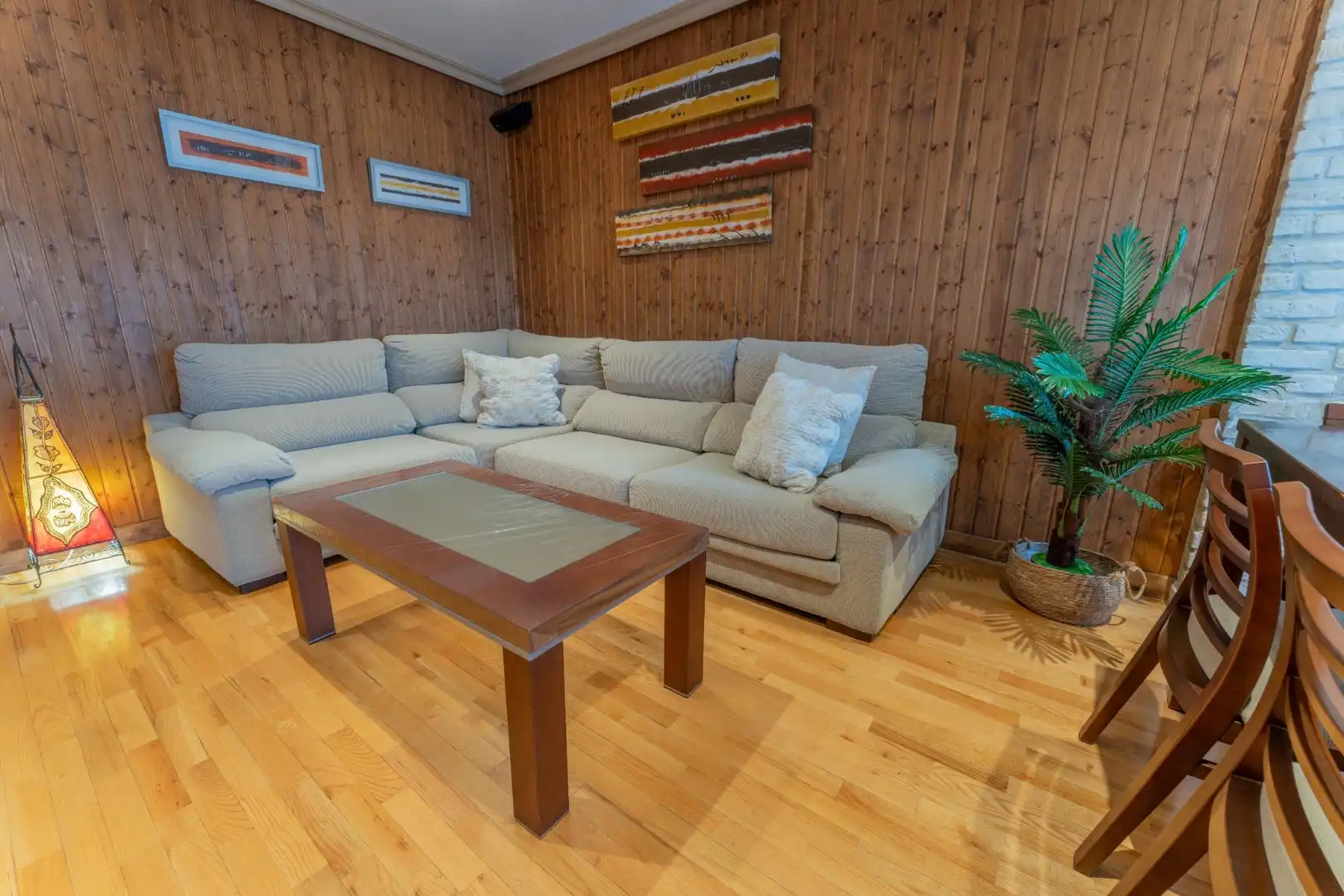 Sala d'estar de Pis en venda en Elche / Elx amb Parquet, Traster i Moblat