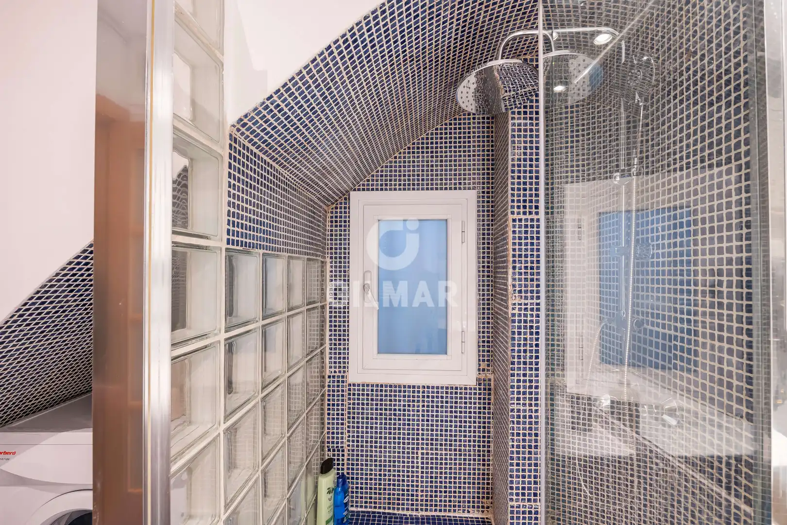 Bathroom of Apartments for sale in Madrid  with Heating